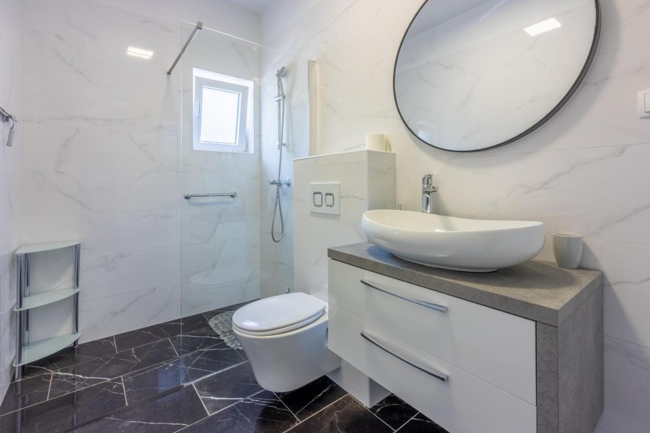 Apartman Dora Crikvenica Luaran gambar