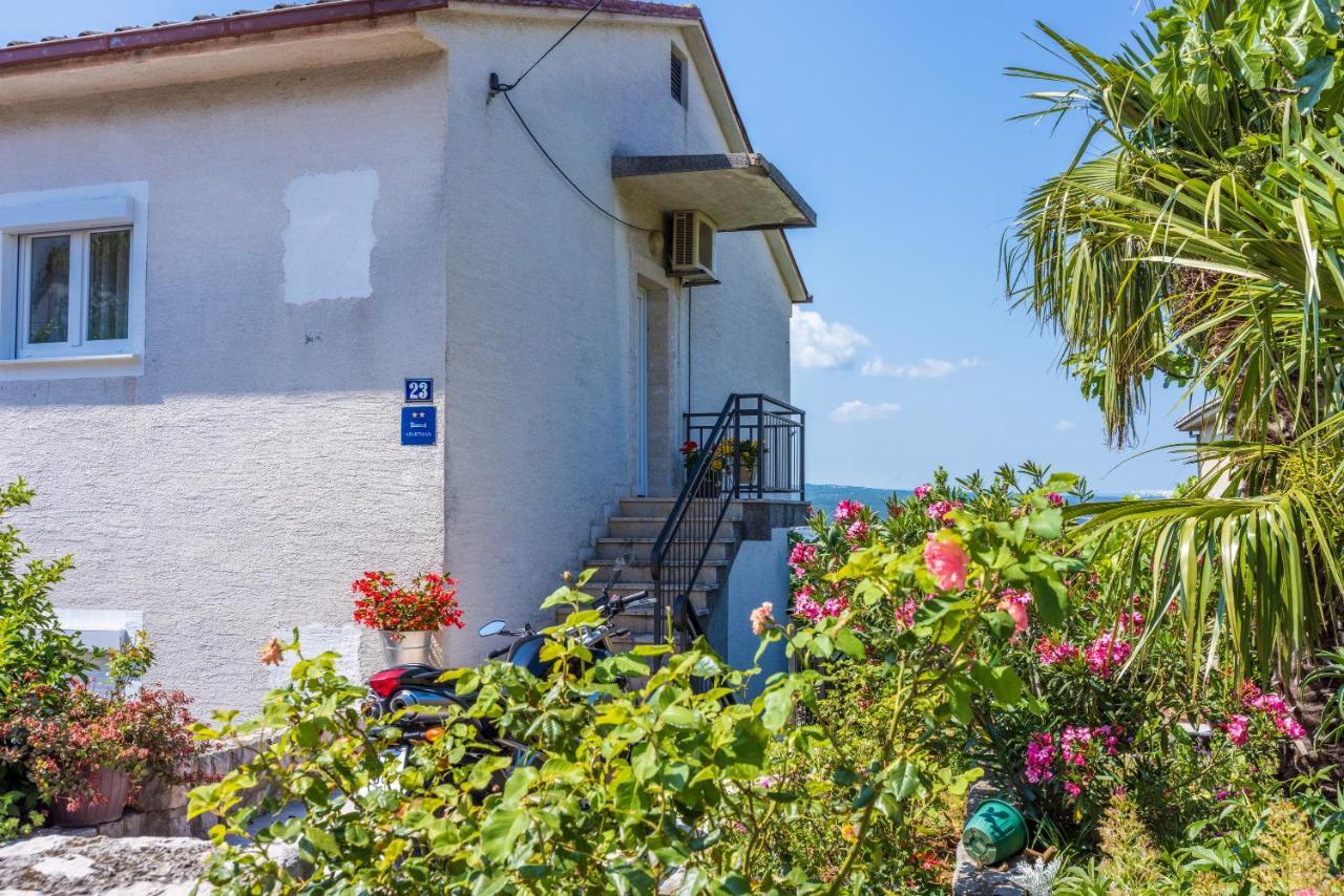 Apartman Dora Crikvenica Luaran gambar